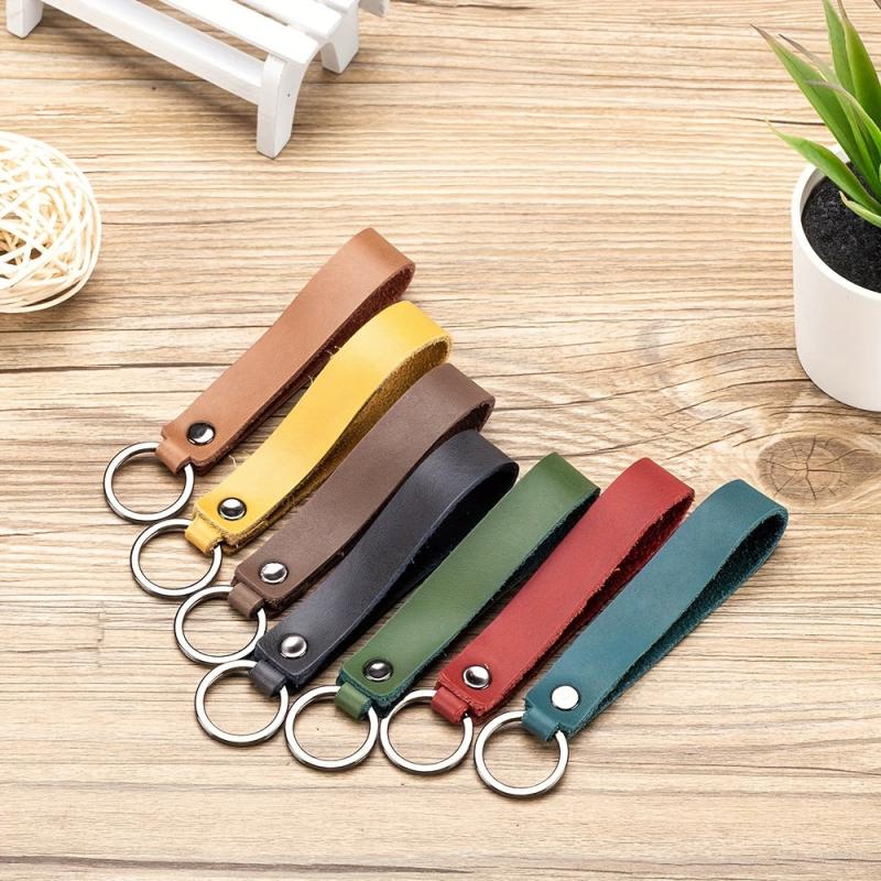 Car Keychain Men's Leather Case Small Gift Faux Leather Hanging Buckle