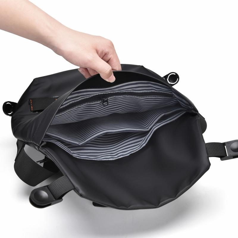 Men's Wear-resistant Large Capacity Shoulder Bag Waterproof Messenger Bag