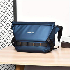 Men's Wear-resistant Large Capacity Shoulder Bag Waterproof Messenger Bag