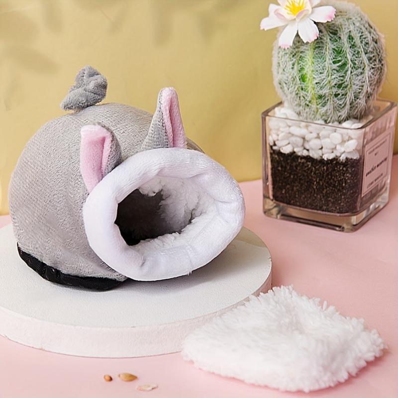 Gray Mouse Shaped Baby Squirrel Nest Hamster Sleeping Bag