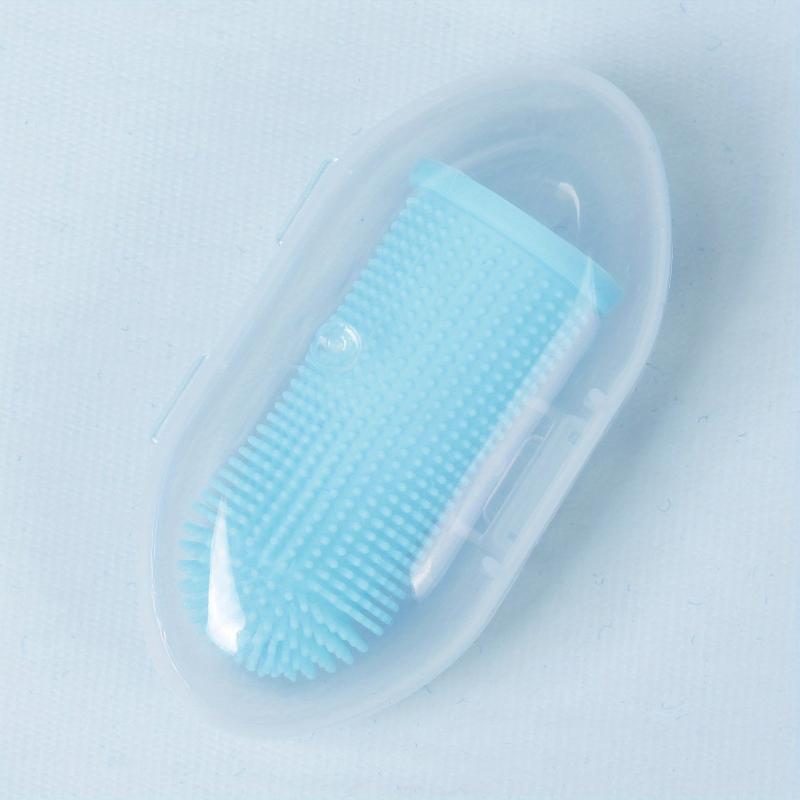 Silicone Fingertip Toothbrush for Dogs and Cats - Easy and Effective Dental Care
