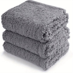 Soft Plush Blanket for Dogs and Cats - Warm Mat for Sleeping, Playing, Snuggling