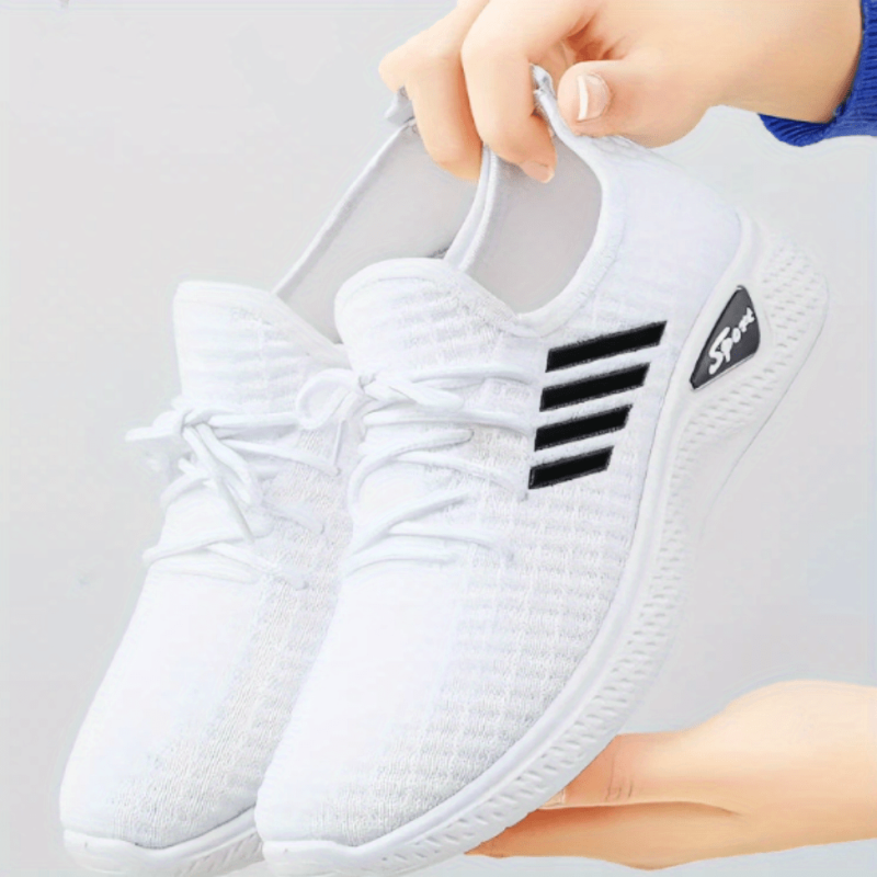 Women's Breathable Sneakers Lightweight Lace Up Walking Shoes
