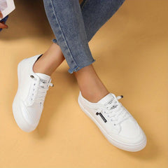 Women's Minimalist Lace Up Low Top Walking Shoes