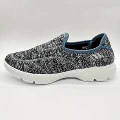 Women's Comfort Slip On Sneakers Low Top Breathable Sporty Shoes