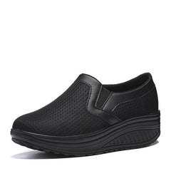Women's Mesh Slip On Platform Sneakers Breathable Non slip Solid Rocking Shoes