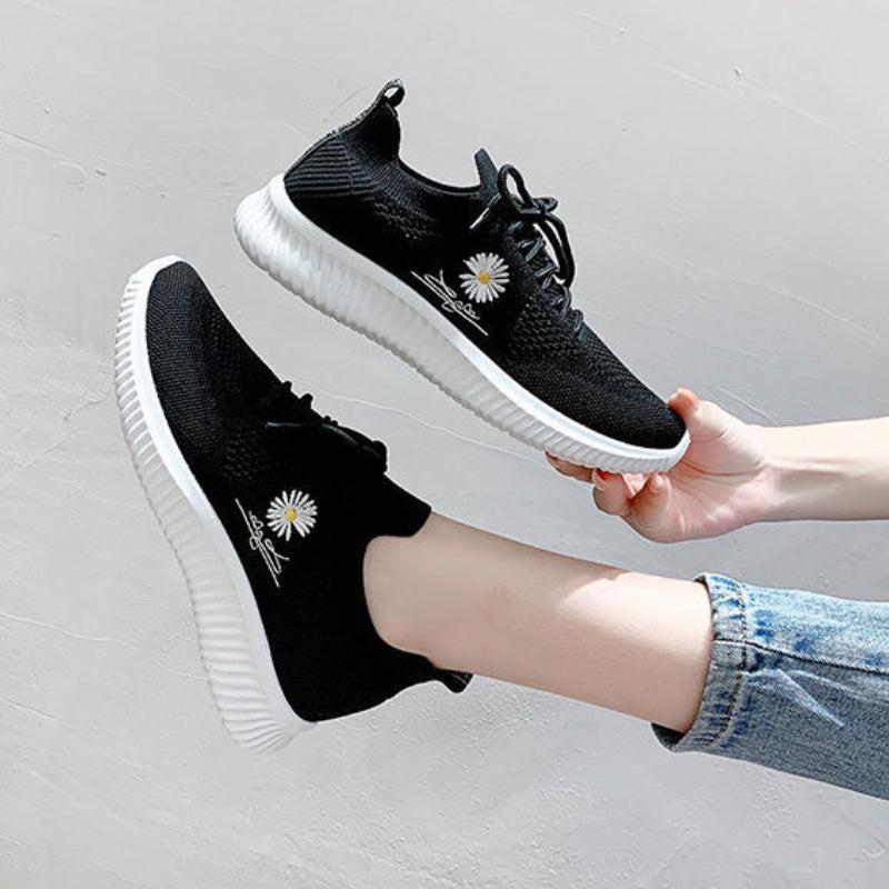 Women's Daisy Embroidered Sports Shoes Knitted Running Shoes