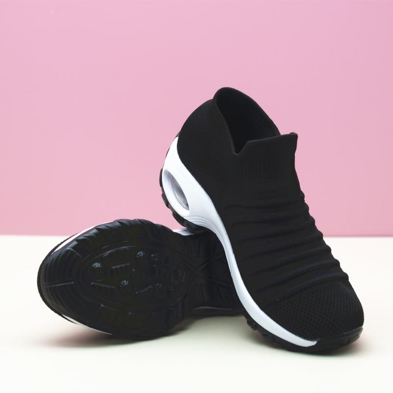 Women's Breathable Chunky Sneakers Slip On Low Top Outdoor Shoes