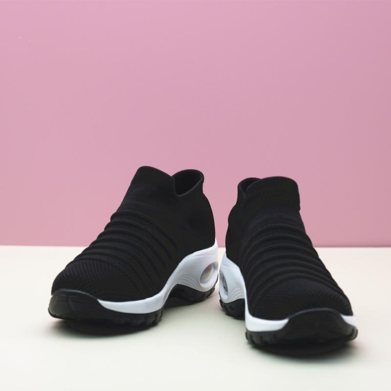 Women's Breathable Chunky Sneakers Slip On Low Top Outdoor Shoes