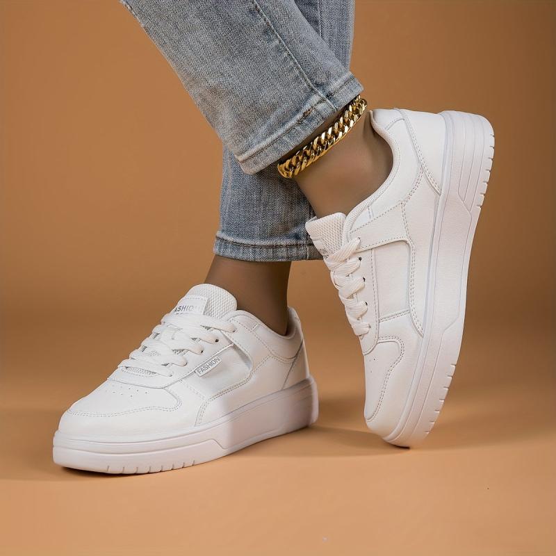 Women's Solid Skate Shoes Casual Lace Up Outdoor Shoes