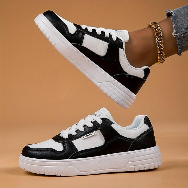 Women's Solid Skate Shoes Casual Lace Up Outdoor Shoes
