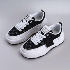 Women's Breathable Mesh Platform Sneakers Casual Lace Up Outdoor Shoes