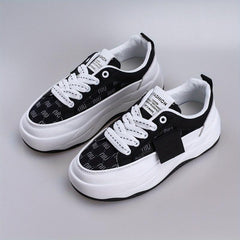 Women's Breathable Mesh Platform Sneakers Casual Lace Up Outdoor Shoes