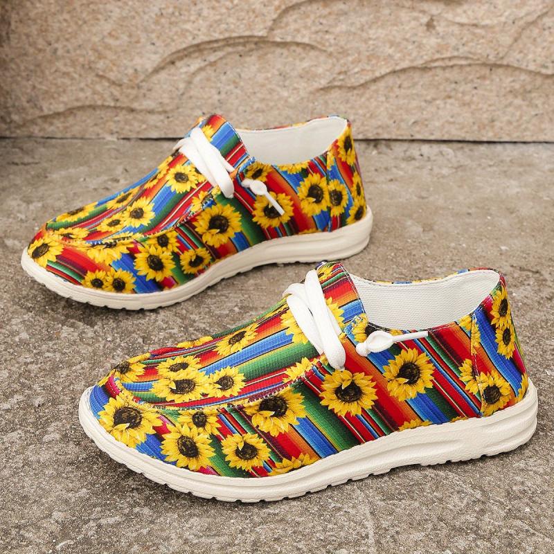 Women's Floral Canvas Shoes Lightweight Slip On Comfy Daily Shoes