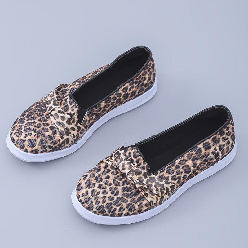 Leopard Print Slip On Loafers Round Toe Flat Walking Shoes
