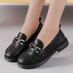 Women's Chain Decor Loafers Round Toe Slip On Shoes