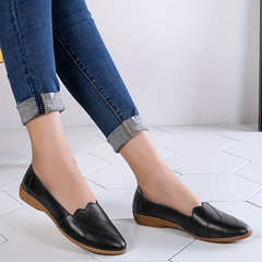 Women's Casual Flat Shoes Soft Faux Leather Comfy Sole Shoes