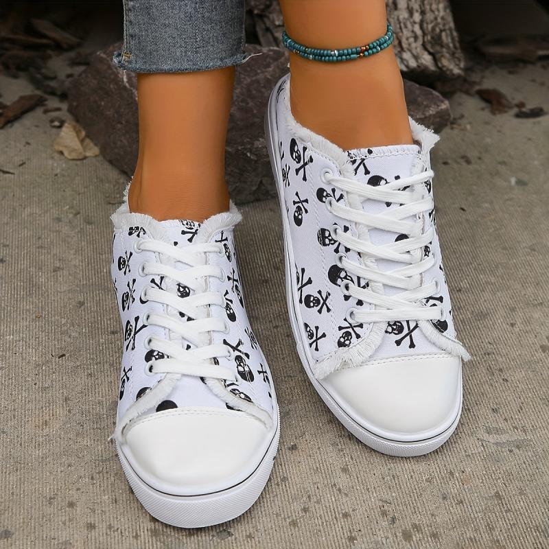 Women's Skull Pattern Canvas Shoes Lace Up Low Round Toe Non slip Outdoor Shoes