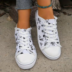 Women's Skull Pattern Canvas Shoes Lace Up Low Round Toe Non slip Outdoor Shoes