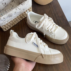 Women's Lace Up Skate Shoes Low Top Sneaker