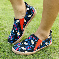 Women's Floral Pattern Slip-On Canvas Shoes Round Toe Comfy Outdoor Travel