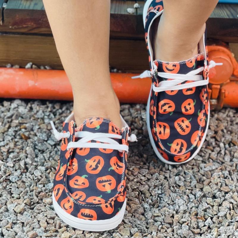 Women's Pumpkin Printed Lace Up Low Slip On Lightweight Flat Shoes