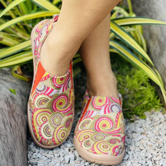 Women's Cashew Flowers Pattern Slip On Flat Canvas Shoes