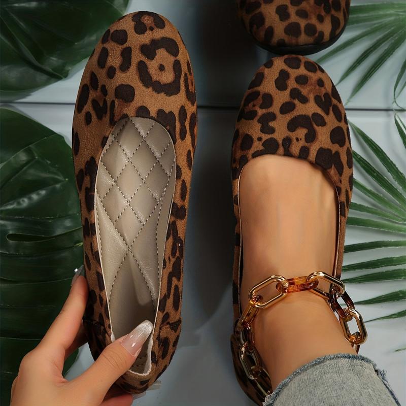 Women's Soft Sole Flat Slip On Shoes Lightweight & Comfortable