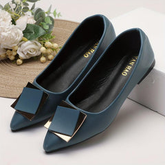 Women's Metal Square Decor Flat Shoes Pointed Toe Work Shoes