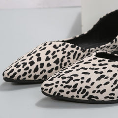 Pointed Toe Slip on Flat Shoes for Women
