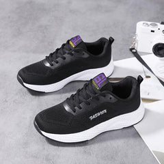 Women's Letter Graphic Slip-on Sneakers Soft Sole Breathable Mesh Shoes