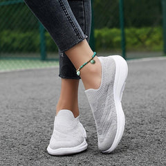 Breathable Flying Woven Shoes Lightweight Non Slip Running Sneakers