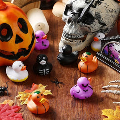 8pcs Halloween Rubber Ducks Halloween Themed Bathtub Toys