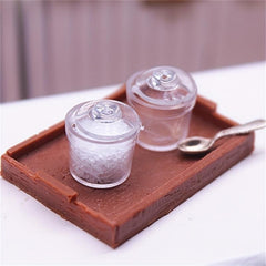 2Pcs Mini Dollhouse Sugar & Spice Jar w/Cover Kitchen Decor Glass Bottles