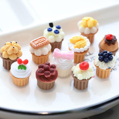 11pcs Realistic Resin Jewelry Accessories for DIY Crafting