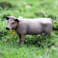 Farm World Animal Figurine Farm Toys Braunvieh Cow