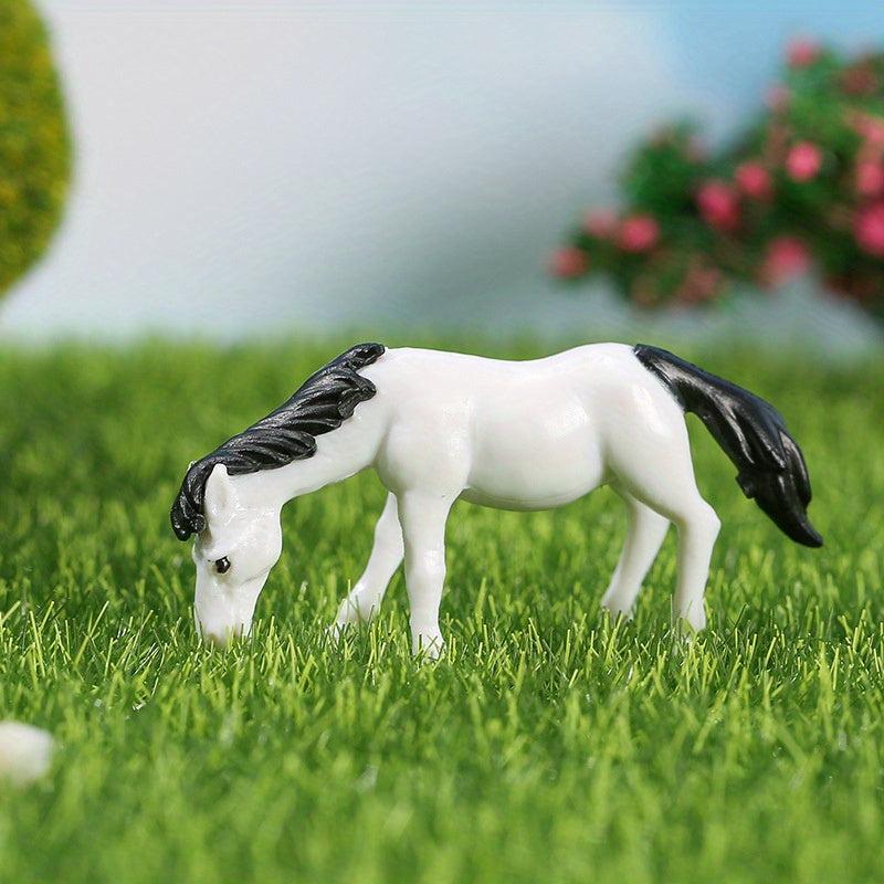 2pcs Horse Miniature Landscape Decorations DIY Pet House Creation