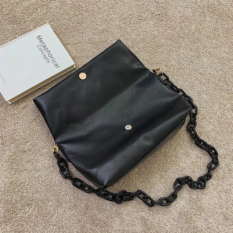 Chain Shoulder Bags PU Leather Envelope Handbags Cross Body