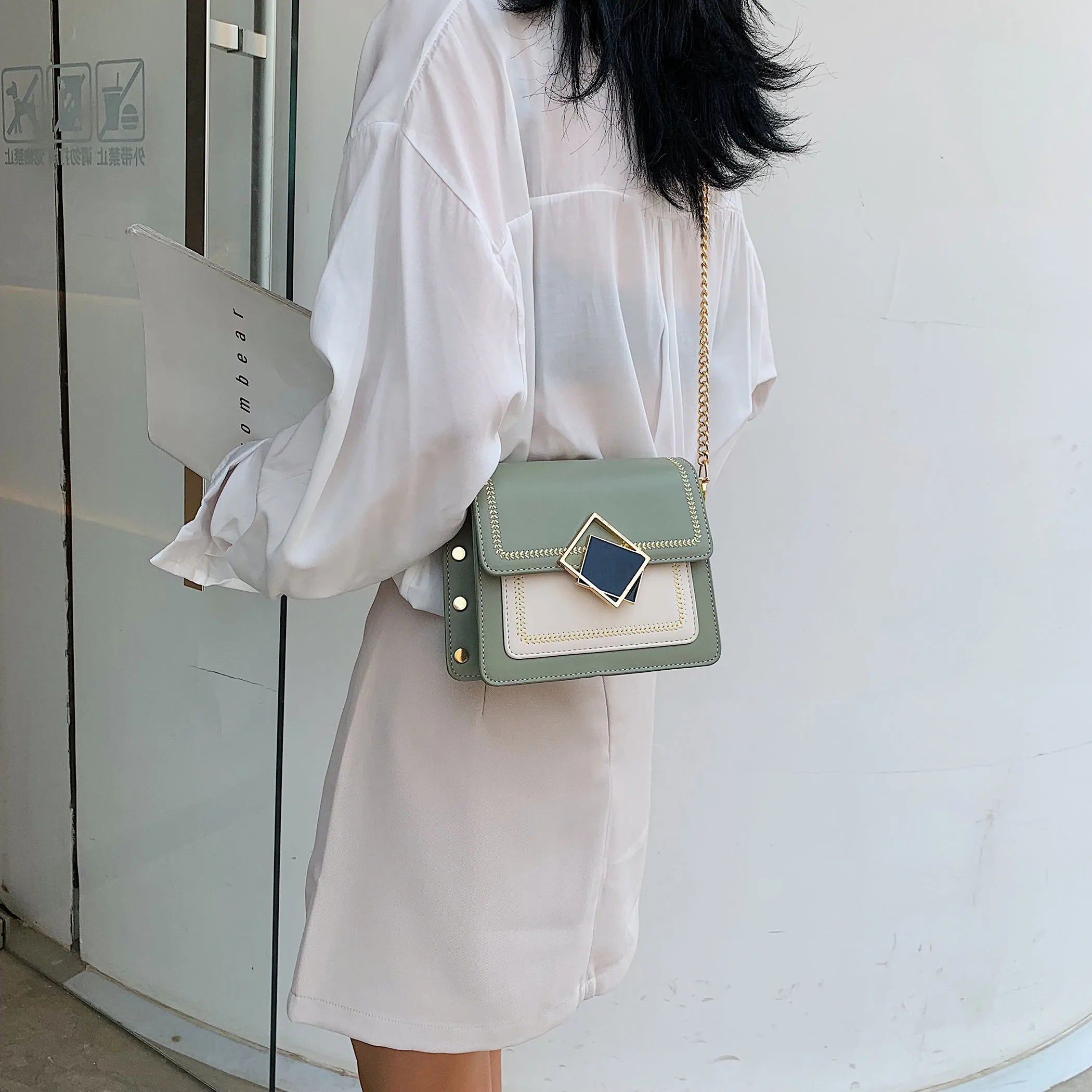 Chain Messenger Bag Women's Small Shoulder Bag Lock Female Handbag