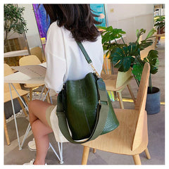 Crocodile Crossbody Bag For Women PU Leather Female Shoulder Bag