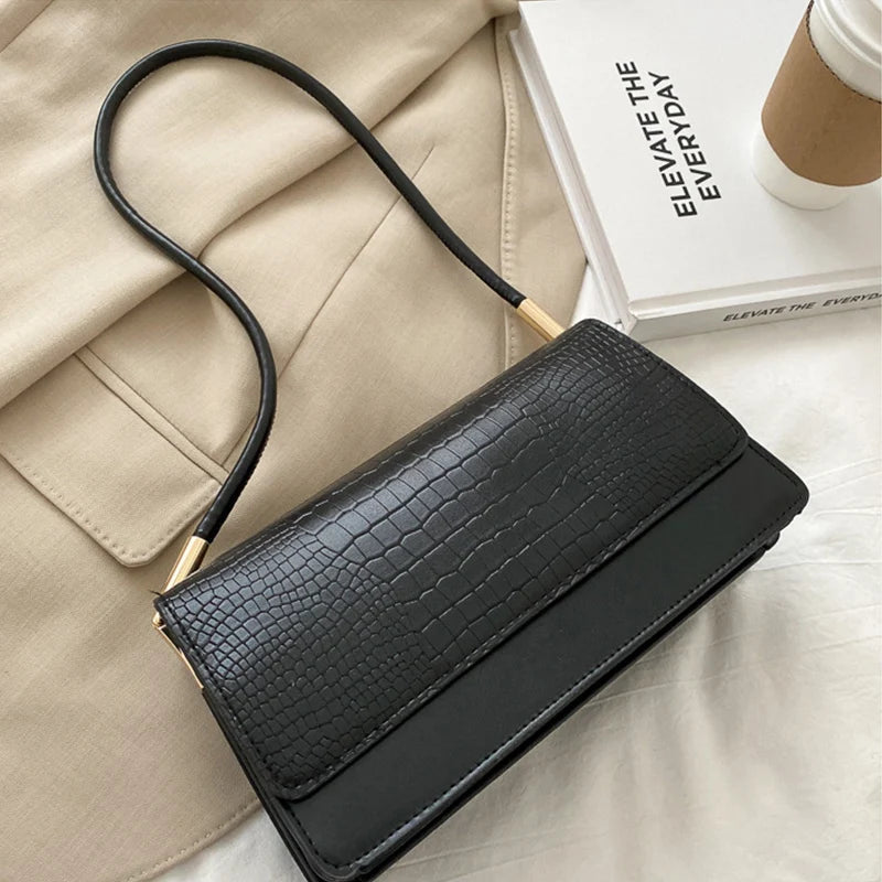 Crocodile Pattern Shoulder Bag Women Flap Armpit Bag Small Square Bag