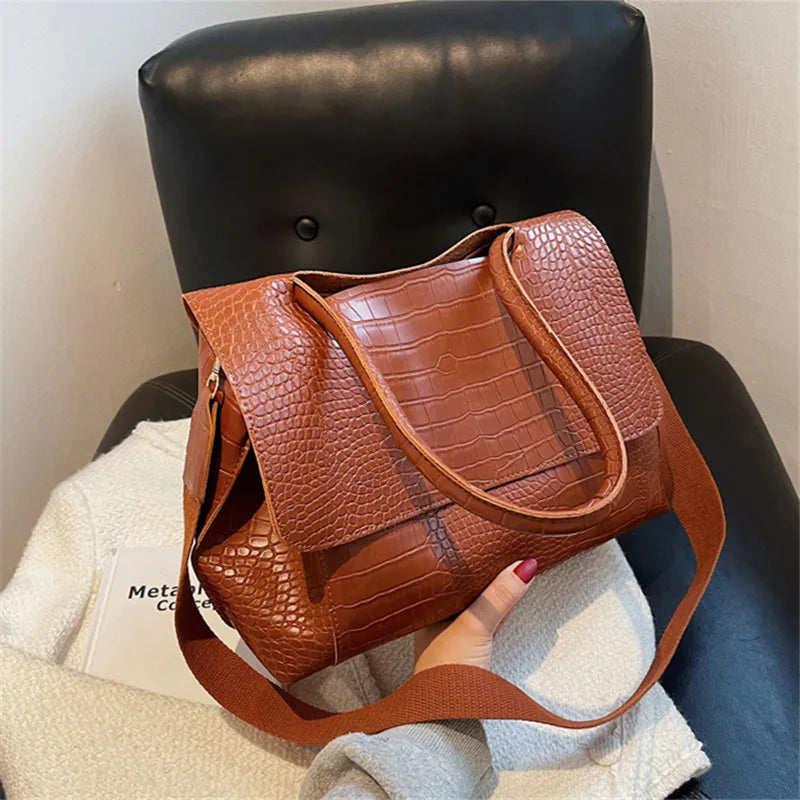Crocodile Pattern Women Shoulder Messenger Bag Large Capacity Retro Flap Tote