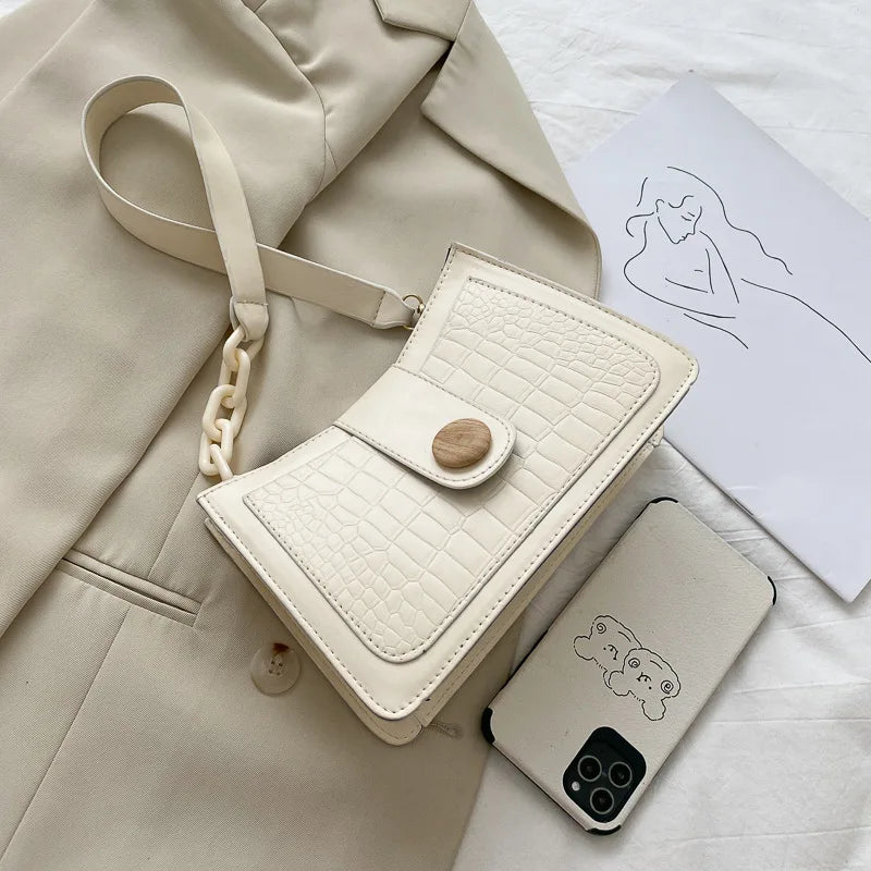 Stylish Crocodile Shoulder Bag for Women