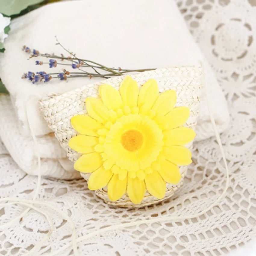 Japanese Flower Straw Bag Mini Messenger Woven Bag Shoulder Women's Purse
