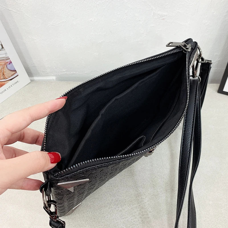 Skull Clutch Bag Ghost Head Shoulder Bag Punk Retro Wrist Bag