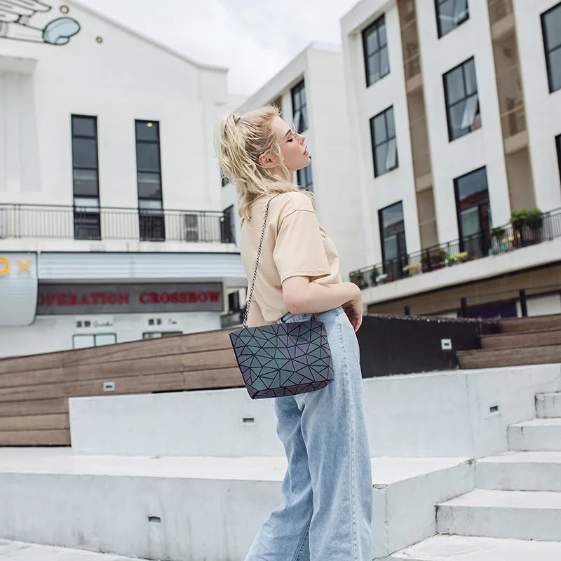 Geometric Sling Bag with Chain Strap for Women