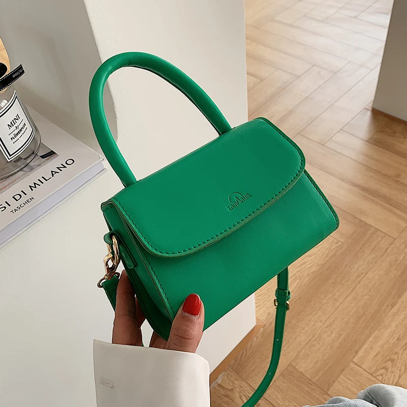 Hot-selling Western Style Square Messenger Bag