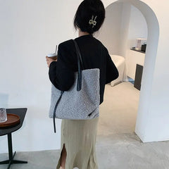 Lambwool Large Shoulder Bag Winter Plush Tote Bag For Women's