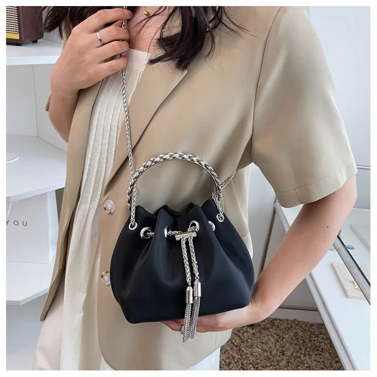 Diamonds Tassel Evening Clutch Bag Metal Ring Handle Crystal Bucket Purse