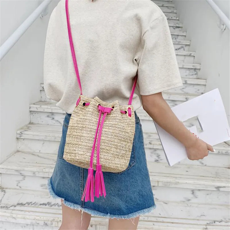 Women's Straw Bucket Bag Summer Woven Shoulder Bags Beach Handbag